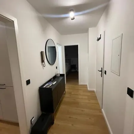 Apartment Moderne Gemütliche Stilvolle