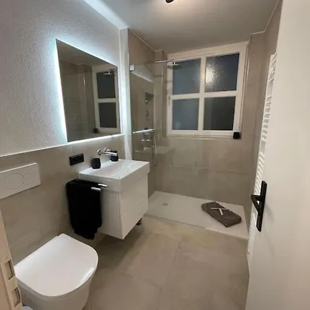 Apartment Moderne Gemütliche Stilvolle *