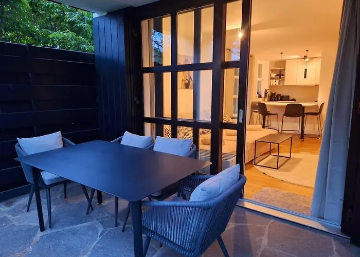 Apartment Moderne Gemütliche Stilvolle
